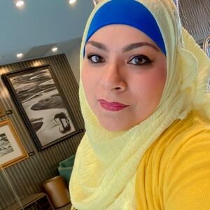 Meet your Posher, Alyaa